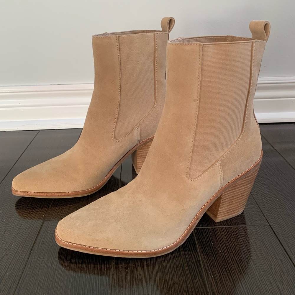 Treasure & Bond Emerson Chelsea Boot - Beige, Size 9.5